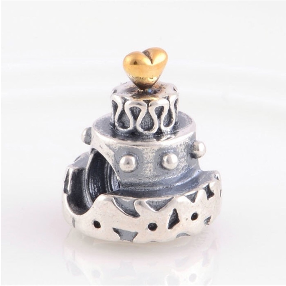 Pandora birthday cake charm